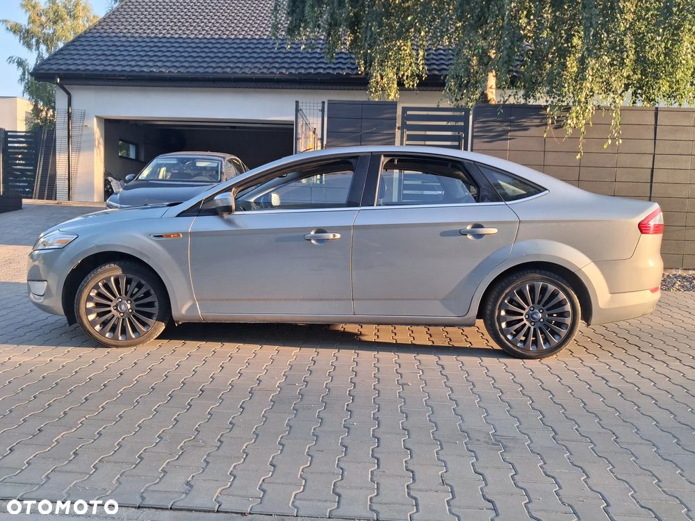Ford Mondeo 2.0 TDCi Titanium X - 2