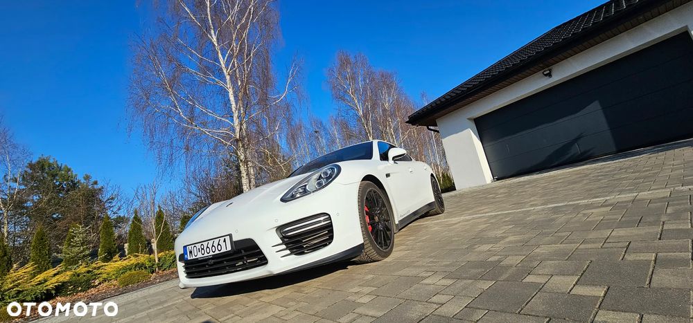 Porsche Panamera - 14
