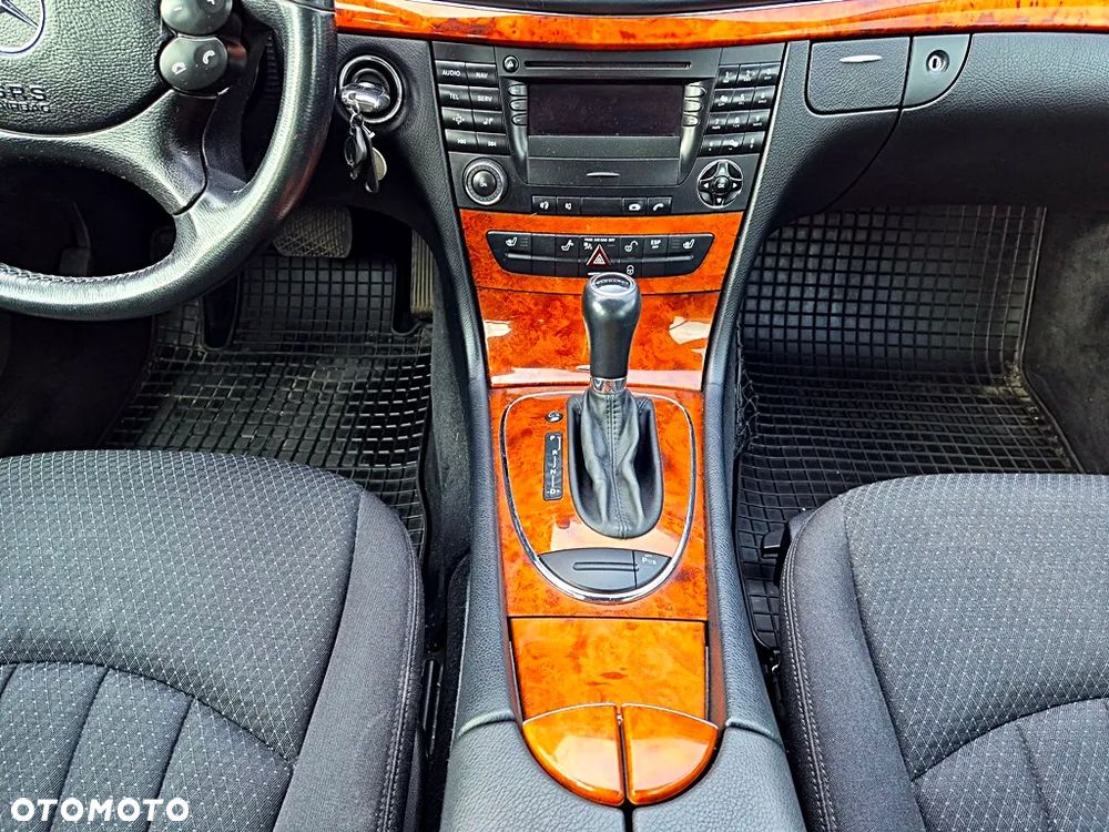Mercedes-Benz Klasa E 200 T CDI Automatik Avantgarde - 17