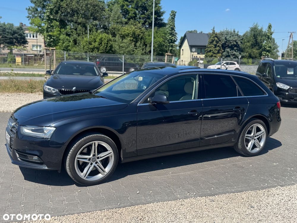 Audi A4 Avant 3.0 TDI DPF quattro S line Sportpaket - 6