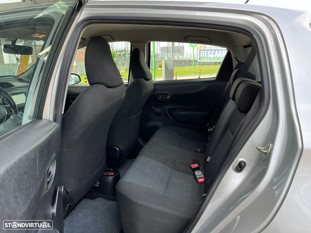 Toyota Yaris 1.0 VVT-i Trend - 7