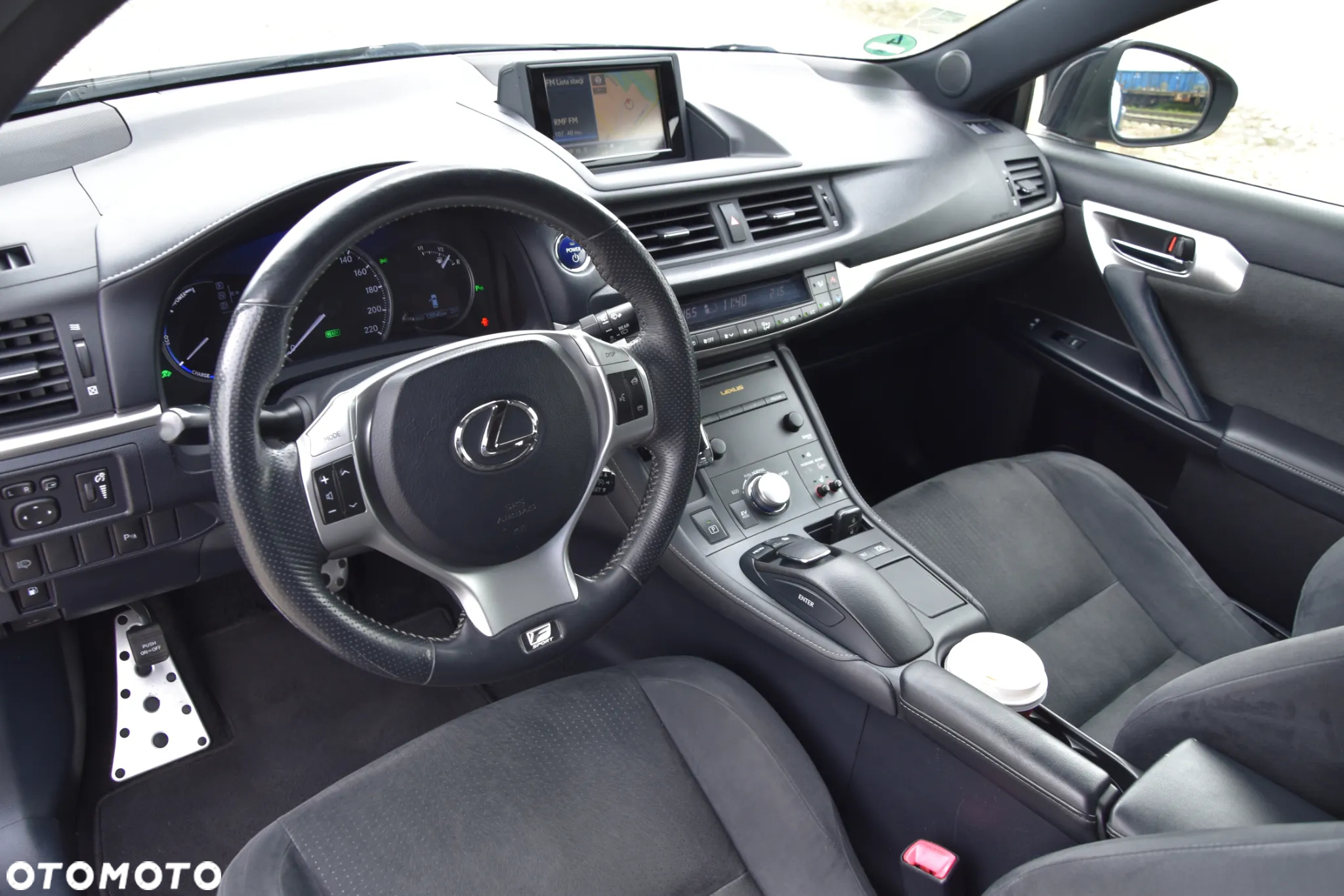 Lexus CT 200h F Sport - 11
