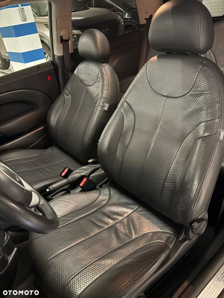 MINI ONE Standard - 7