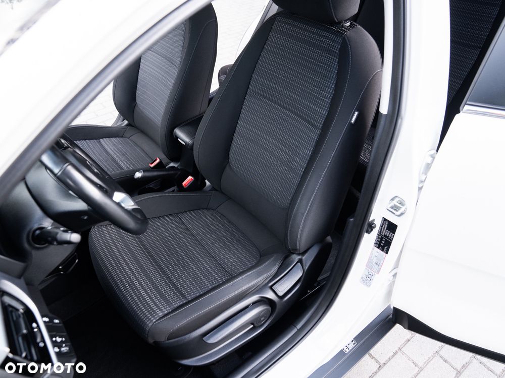 Kia Stonic 1.4 L - 27