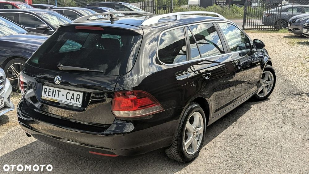 Volkswagen Golf - 10