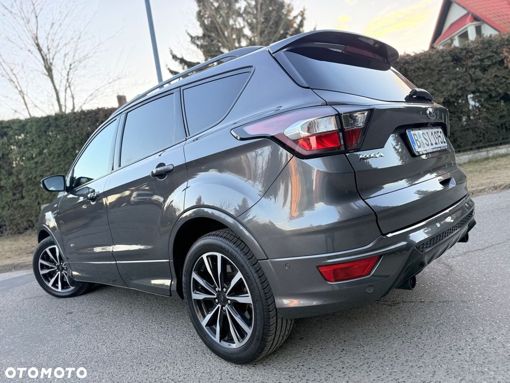 Ford Kuga 2.0 TDCi 4x4 ST-Line - 5