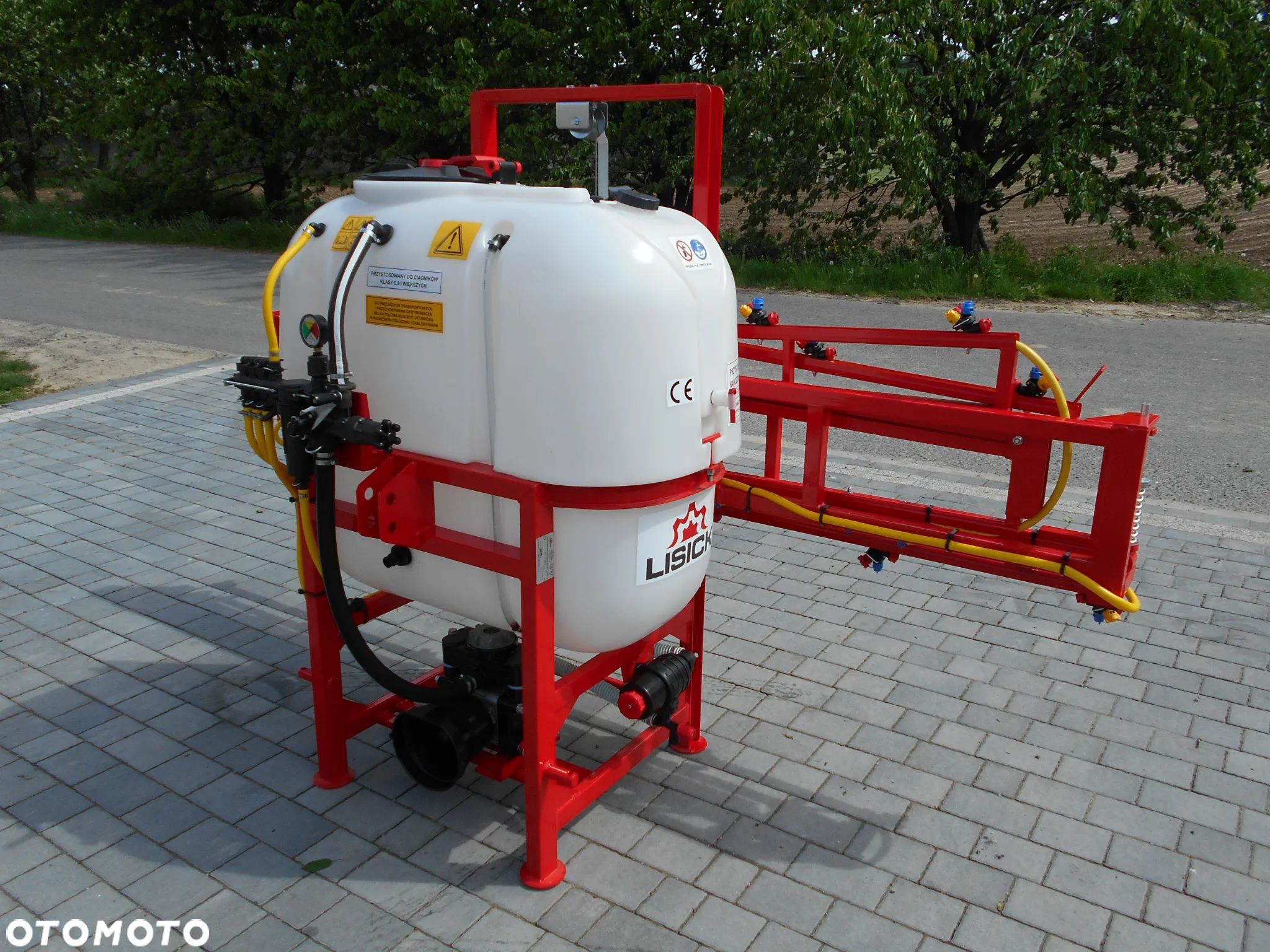 OPRYSKIWACZ POLOWY-ZAWIESZANY/LISICKI:200,300,400,600,800,1000l/pompa polska/Darmowy transport - 1