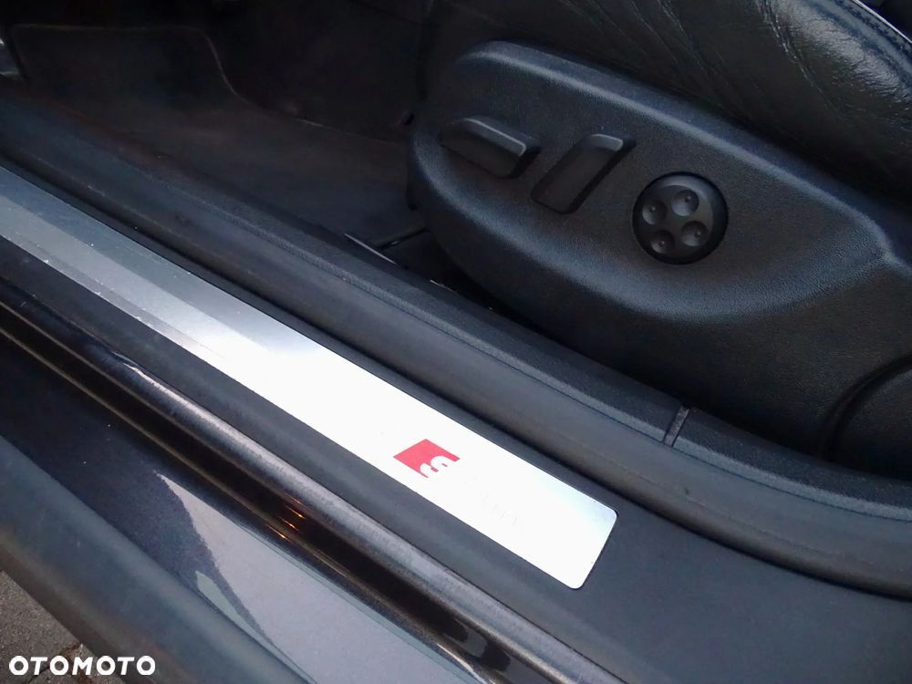 Audi A4 Avant 2.0 TDI DPF S line Sportpaket (plus) - 11