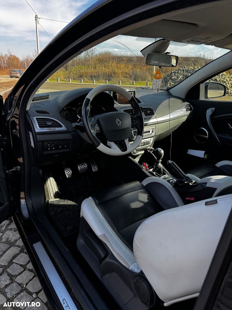 Renault Megane Energy dCi 110 FAP Start & Stop GT Line - 4