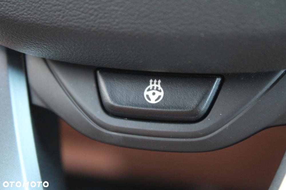 BMW Seria 3 - 16