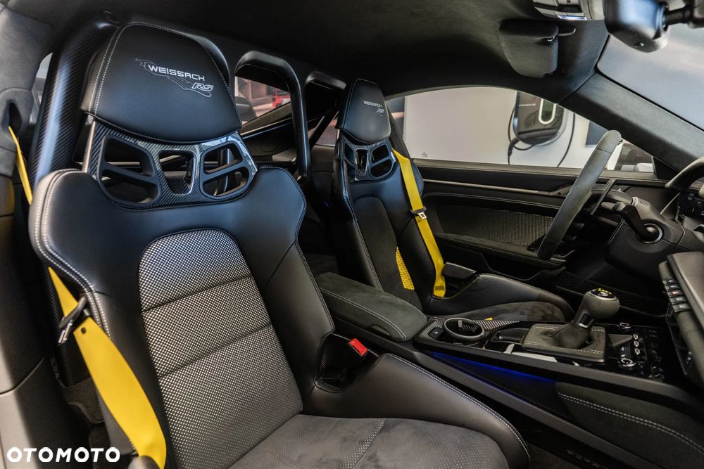 Porsche 911 GT3 RS - 27