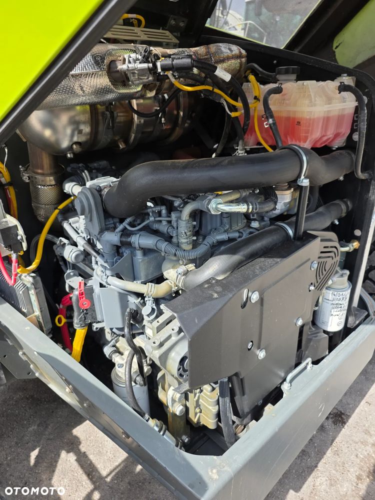 Claas Scorpion 741 VARIPOWER - 22
