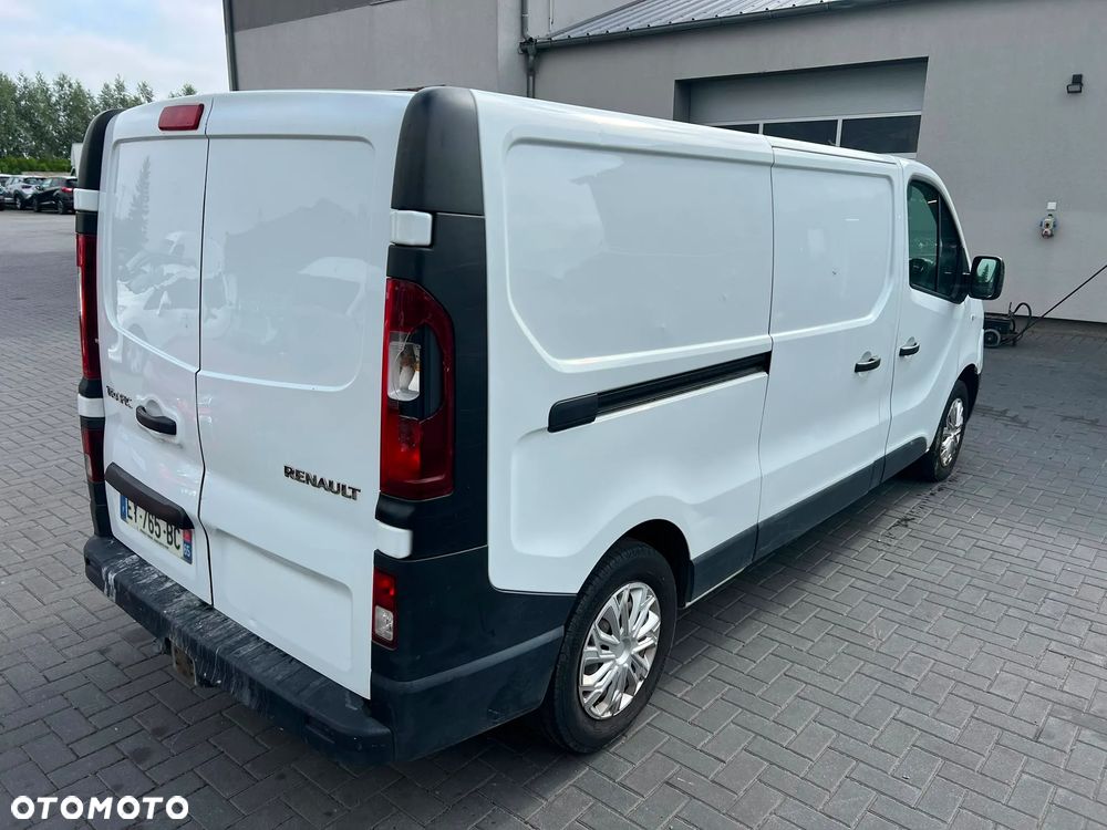 Renault TRAFIC - 6