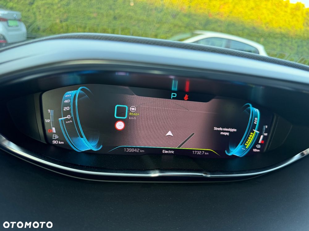 Peugeot 3008 225 e-EAT8 GT - 17