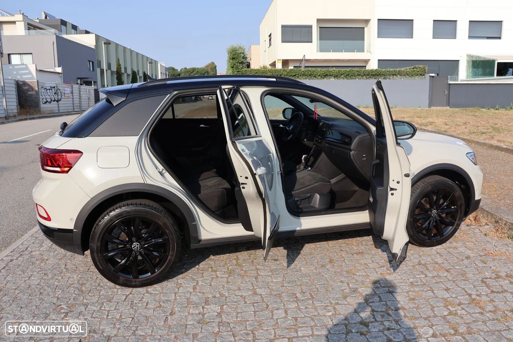 VW T-Roc 1.5 TSI Black Style DSG - 11