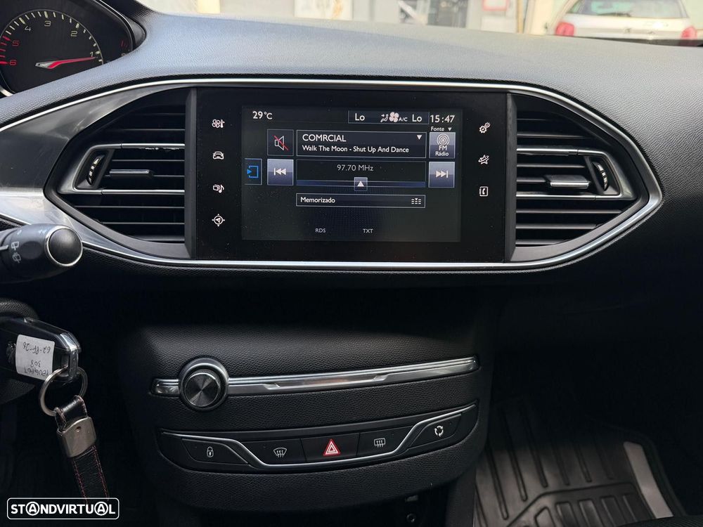 Peugeot 308 SW 2.0 BlueHDi Allure - 16