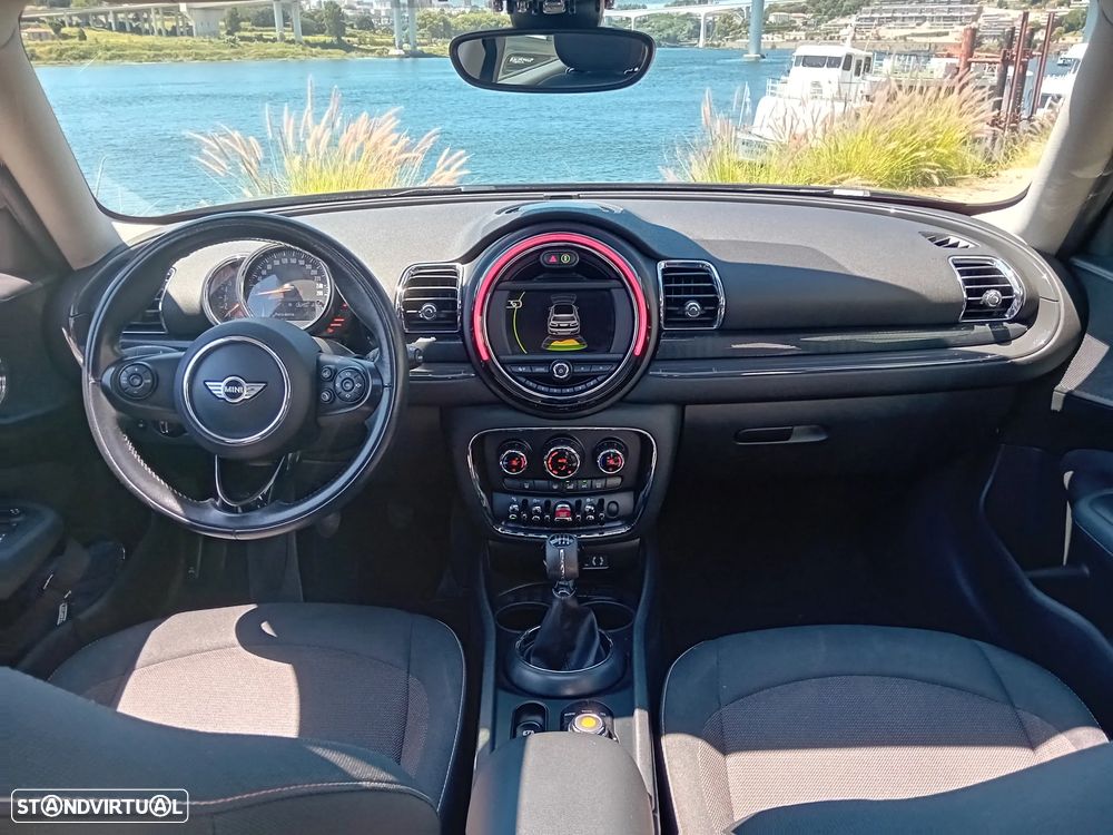 MINI Clubman One D Blackyard - 40