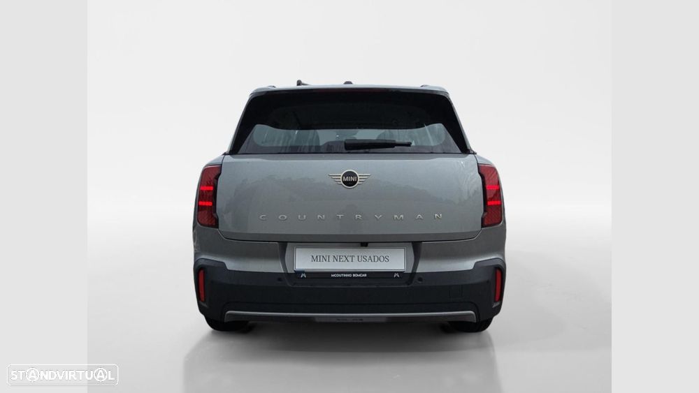 MINI Countryman C Essential - 8