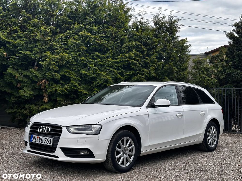 Audi A4 Avant 2.0 TDI DPF clean diesel Ambiente - 26