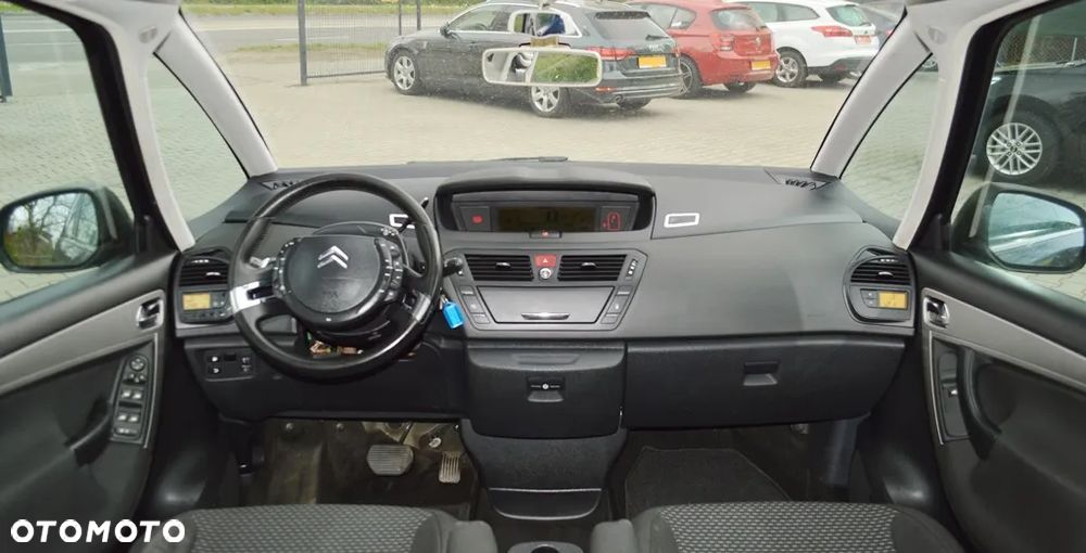 Citroën C4 Grand Picasso - 26