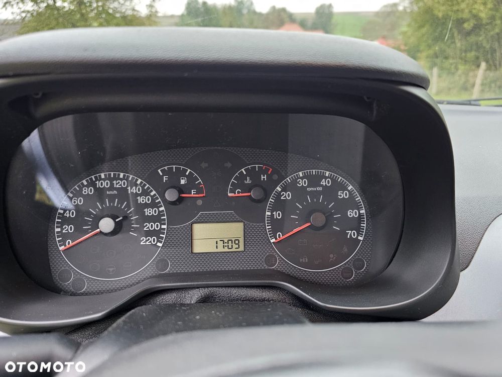 Fiat Punto 1.2 8V Active - 16