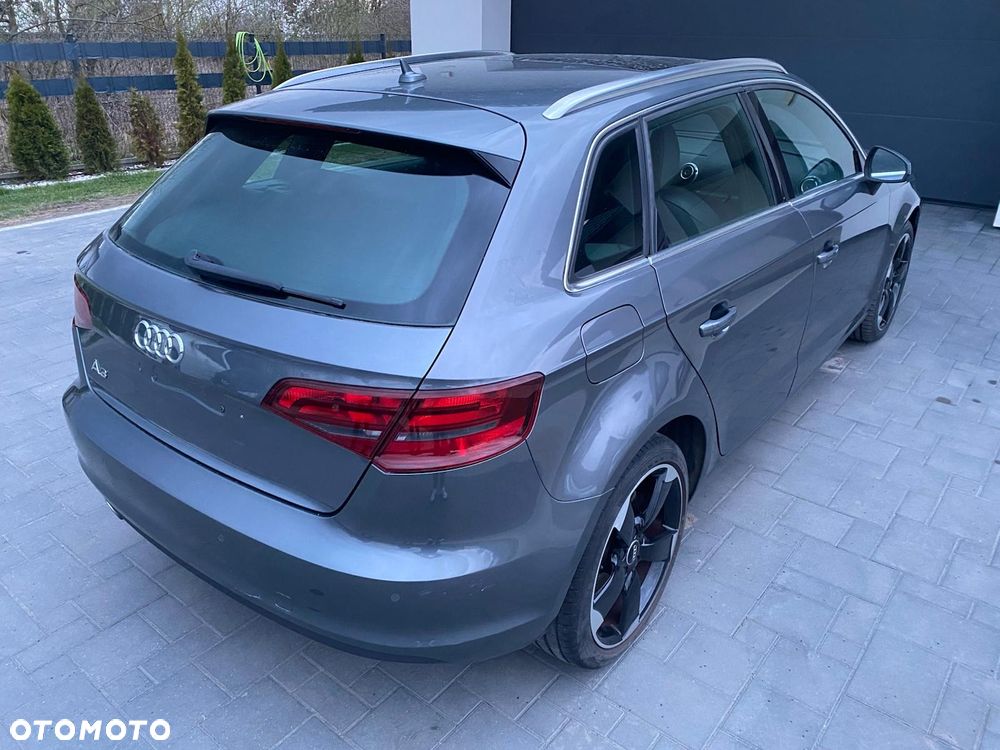 Audi A3 Sportback 1.6 TDI Ambiente - 9