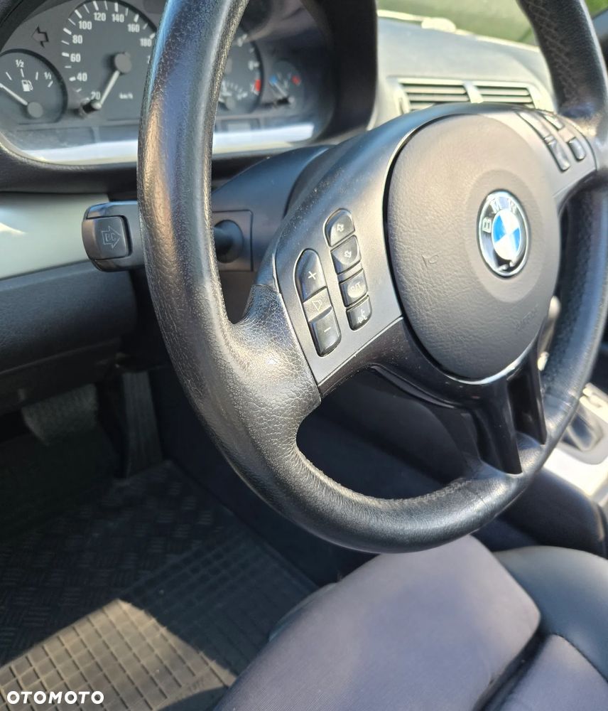 BMW Seria 3 - 17