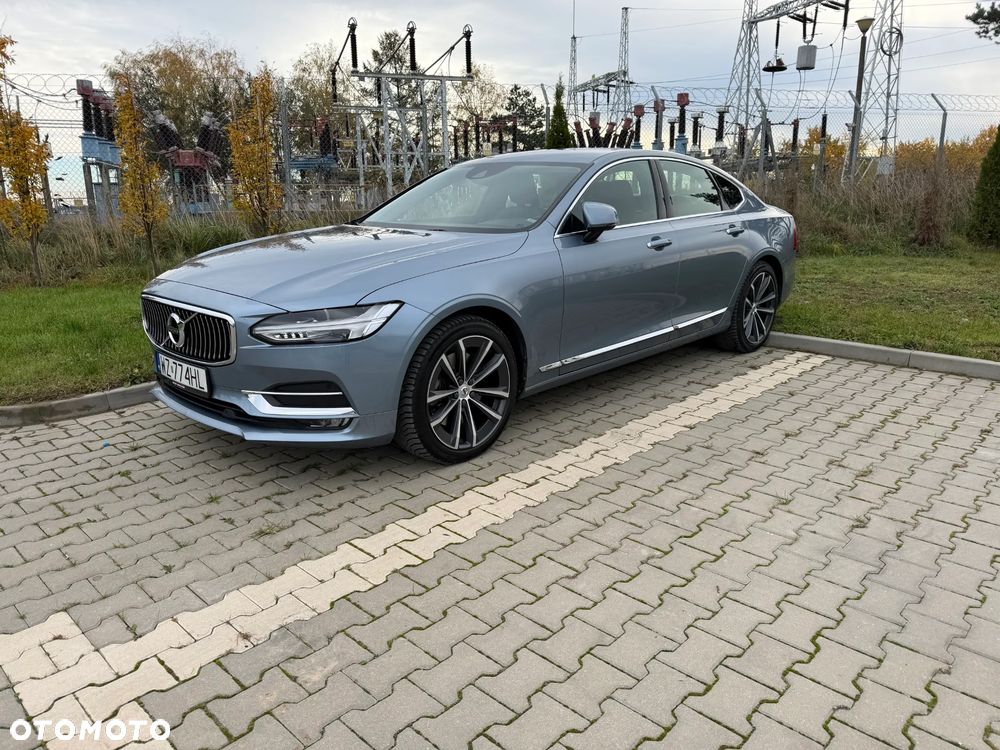 Volvo S90