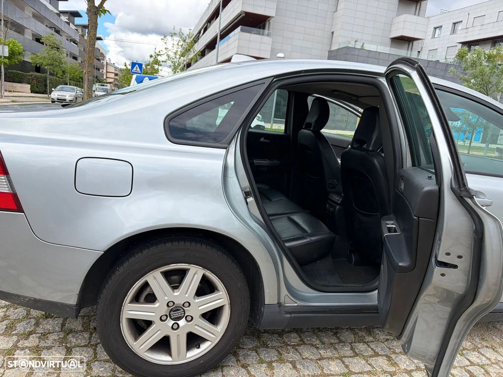 Volvo S40 2.0 D Nível 1 - 11