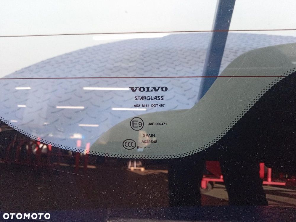 VOLVO C30  SZYBA TYLNA KLAPA - 5