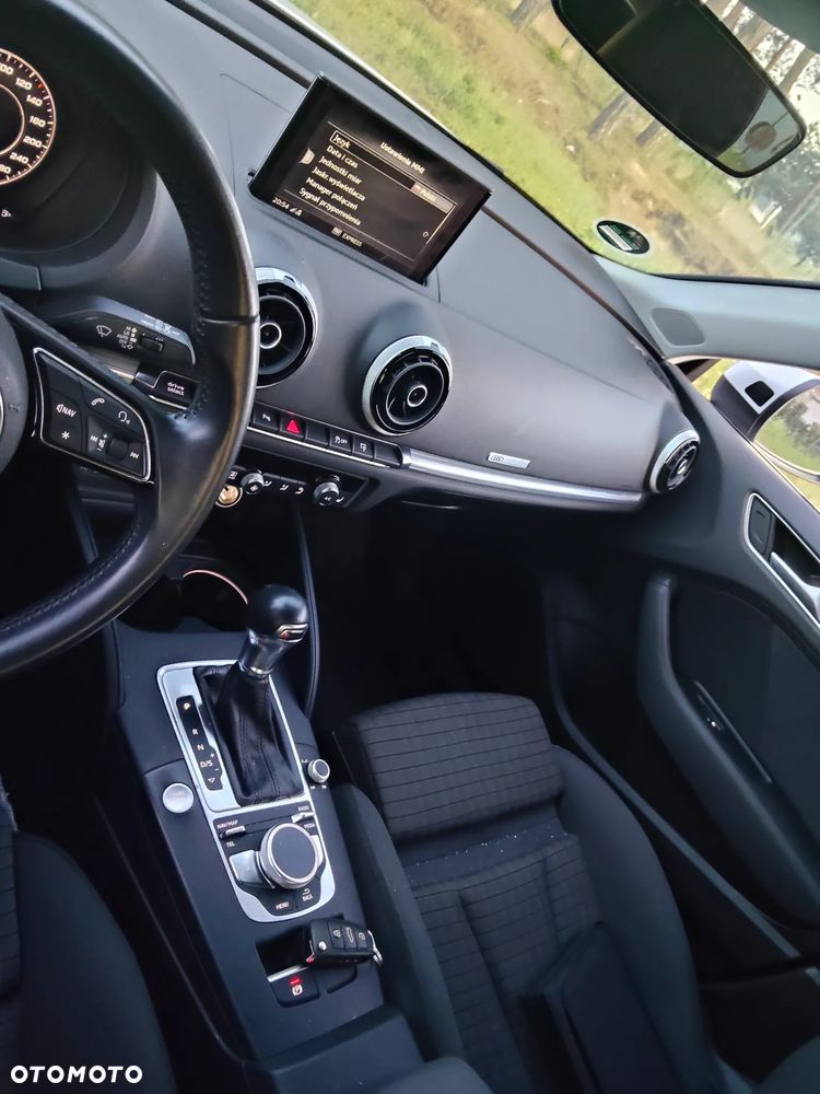Audi A3 Sportback - 8