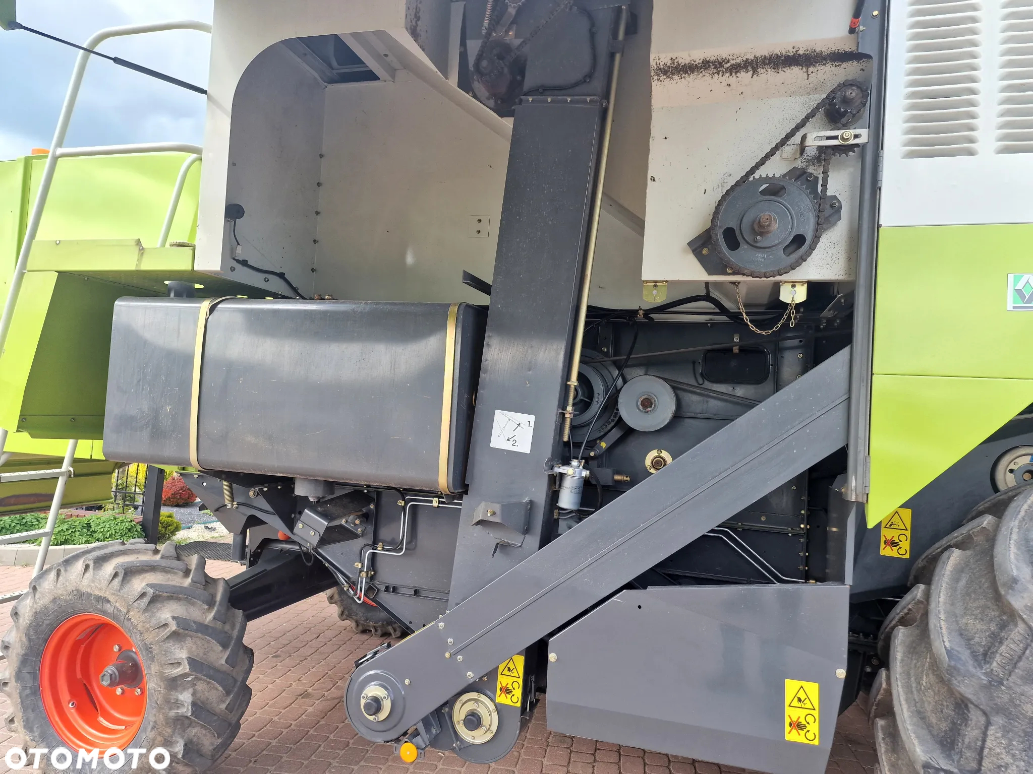 Claas Medion 310, 5m, stól do rzepaku - 6