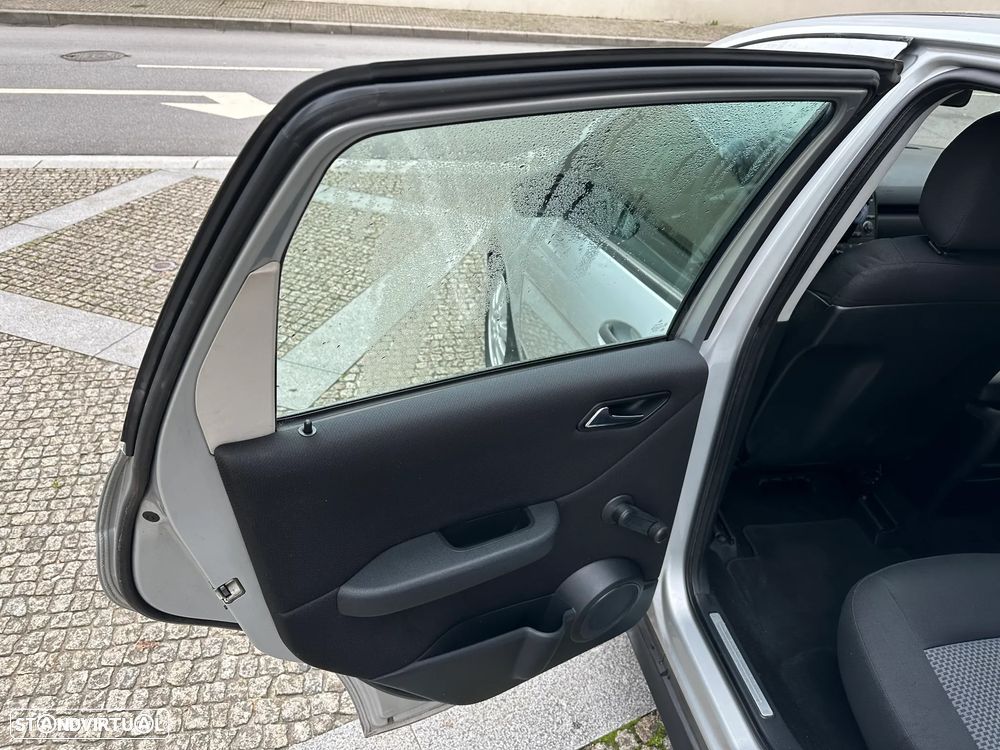 Mercedes-Benz A 160 CDi Avantgarde - 16