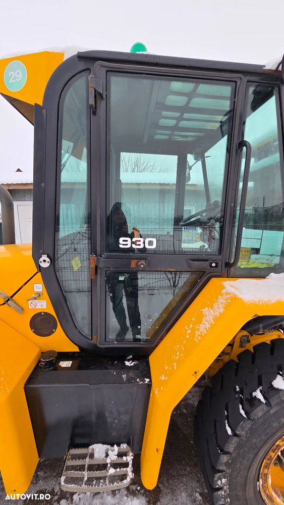 JCB 930-4 T4 - 12