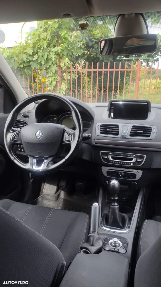 Renault Megane - 5