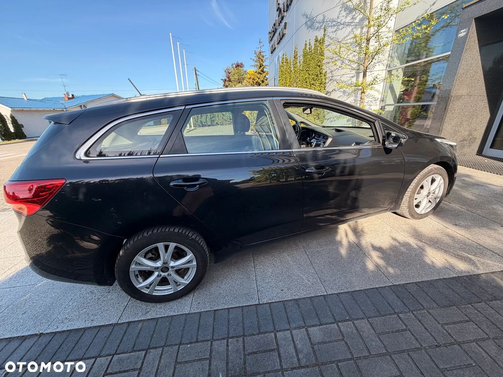 Kia Ceed 1.6 GDI ISG Spirit - 15