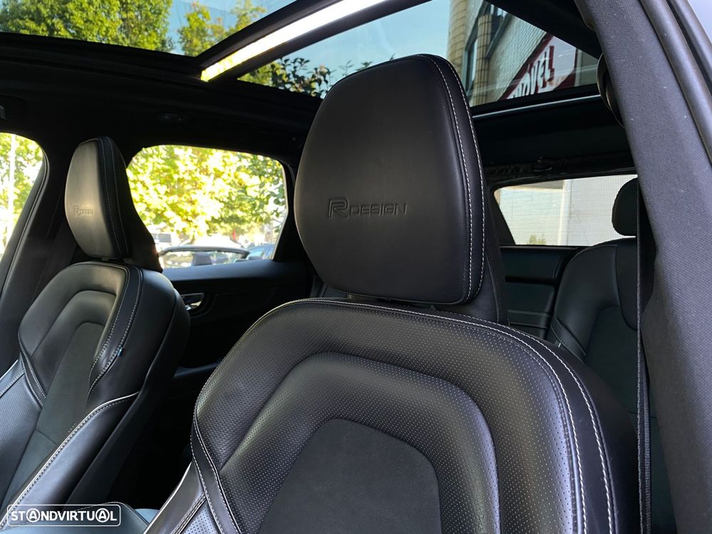 Volvo XC 60 2.0 D4 R-Design AWD Geartronic - 15