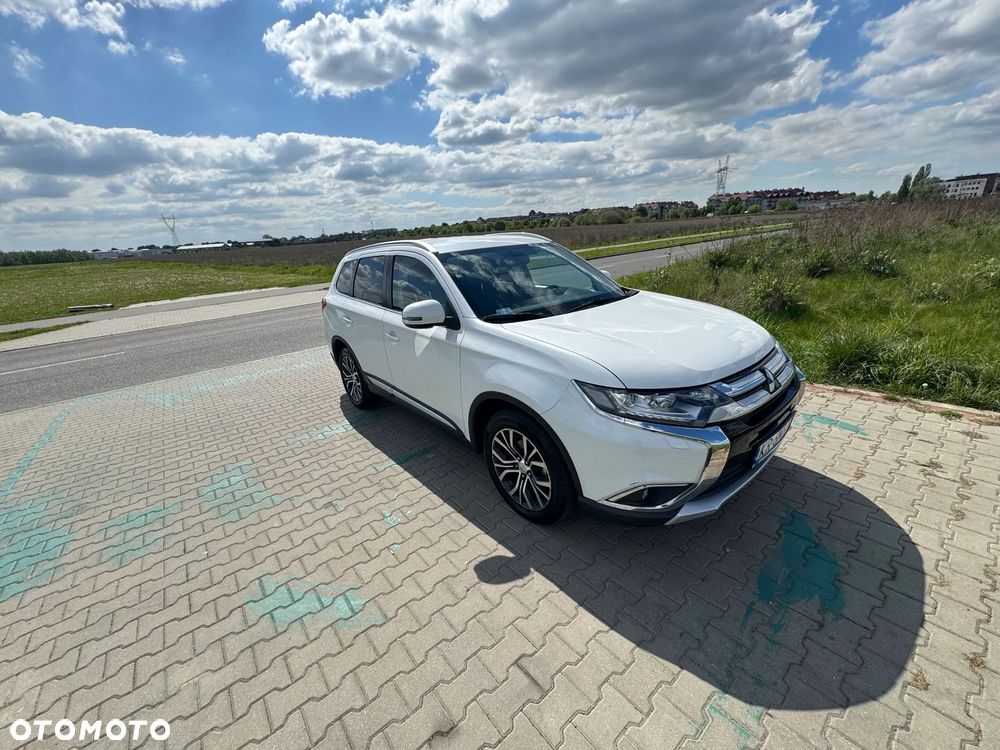 Mitsubishi Outlander 2.0 Intense + 4WD CVT - 3