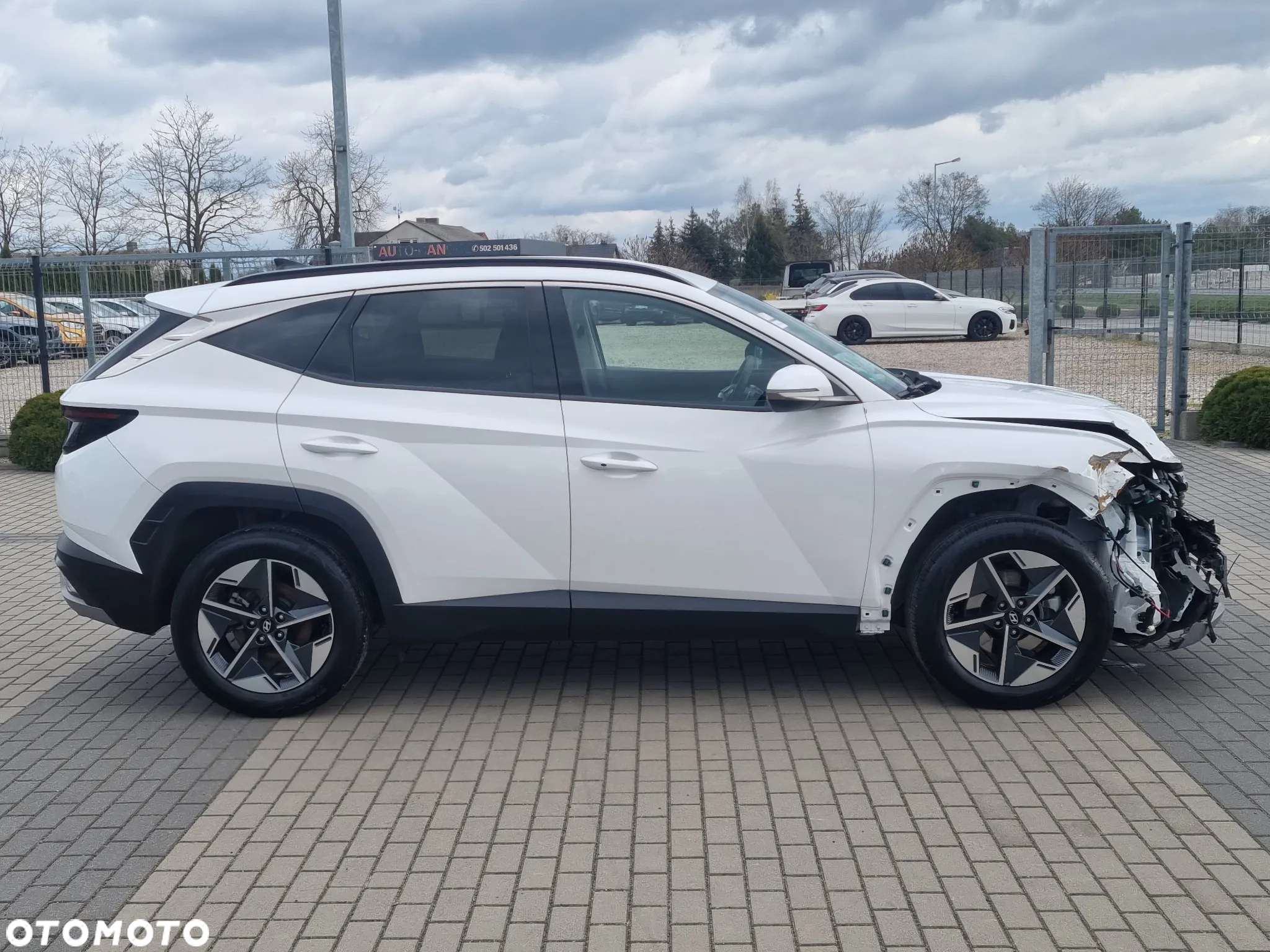 Hyundai Tucson 1.6 CRDi 48V-Hybrid 4WD DCT Select - 8
