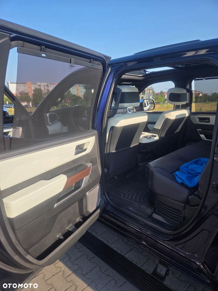 Toyota Tundra - 9