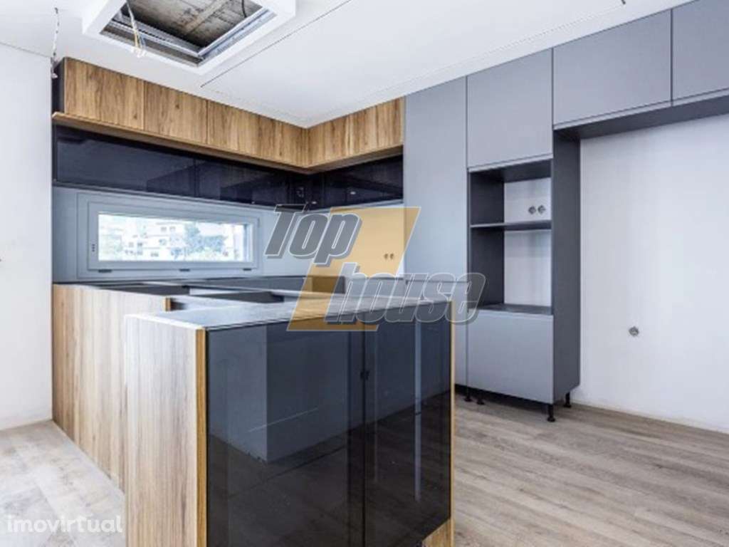 Moradia isolada V4 com piscina -Charneca de Caparica - Grande imagem: 4/22