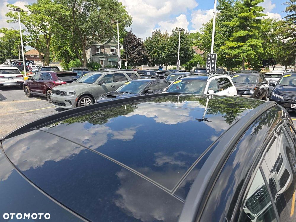 Mercedes-Benz GLC 300 4Matic 9G-TRONIC AMG Line - 13