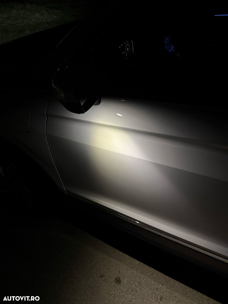 Volkswagen Tiguan - 24