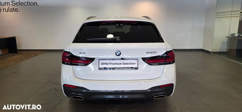 BMW Seria 5 540i xDrive AT MHEV - 5