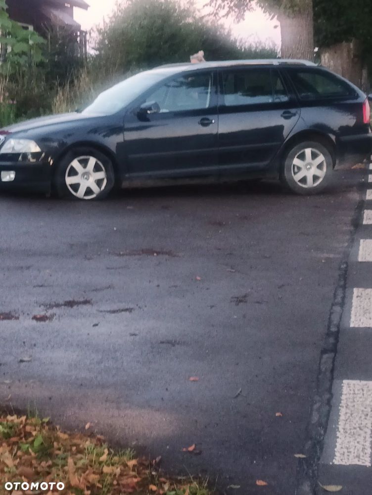 Skoda Octavia 2.0 TDI Elegance - 2