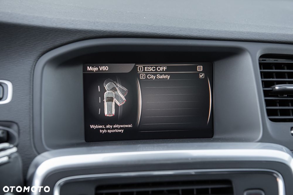 Volvo V60 - 24