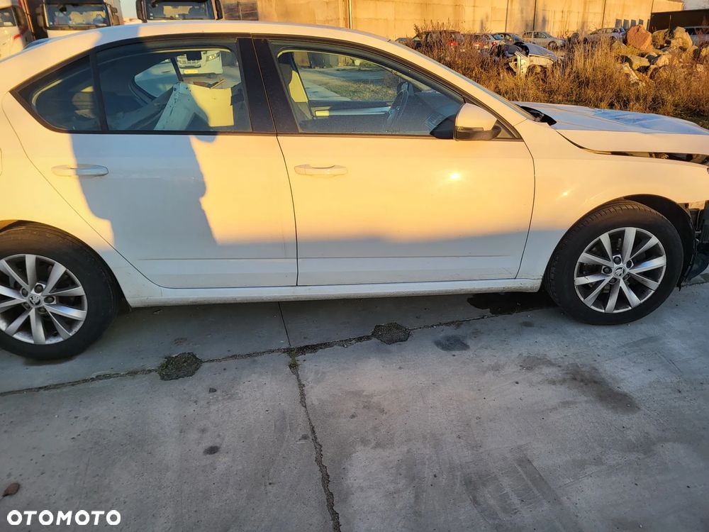 Skoda Octavia - 3