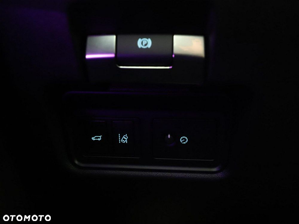 Jaguar E-Pace P200 AWD R-Dynamic HSE - 38