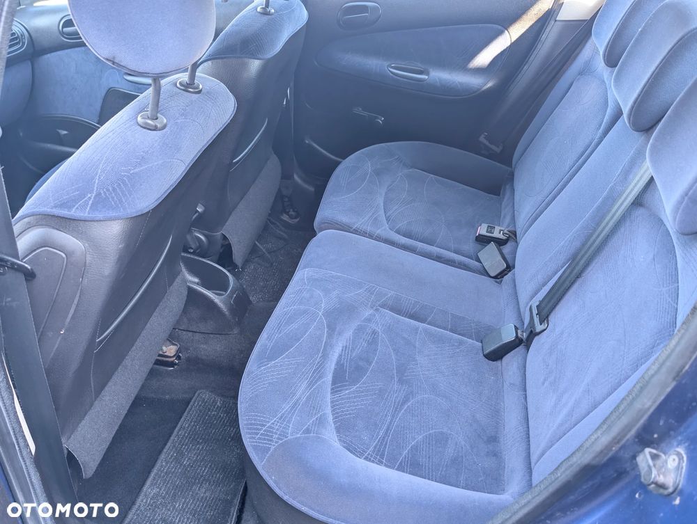 Peugeot 206 - 11
