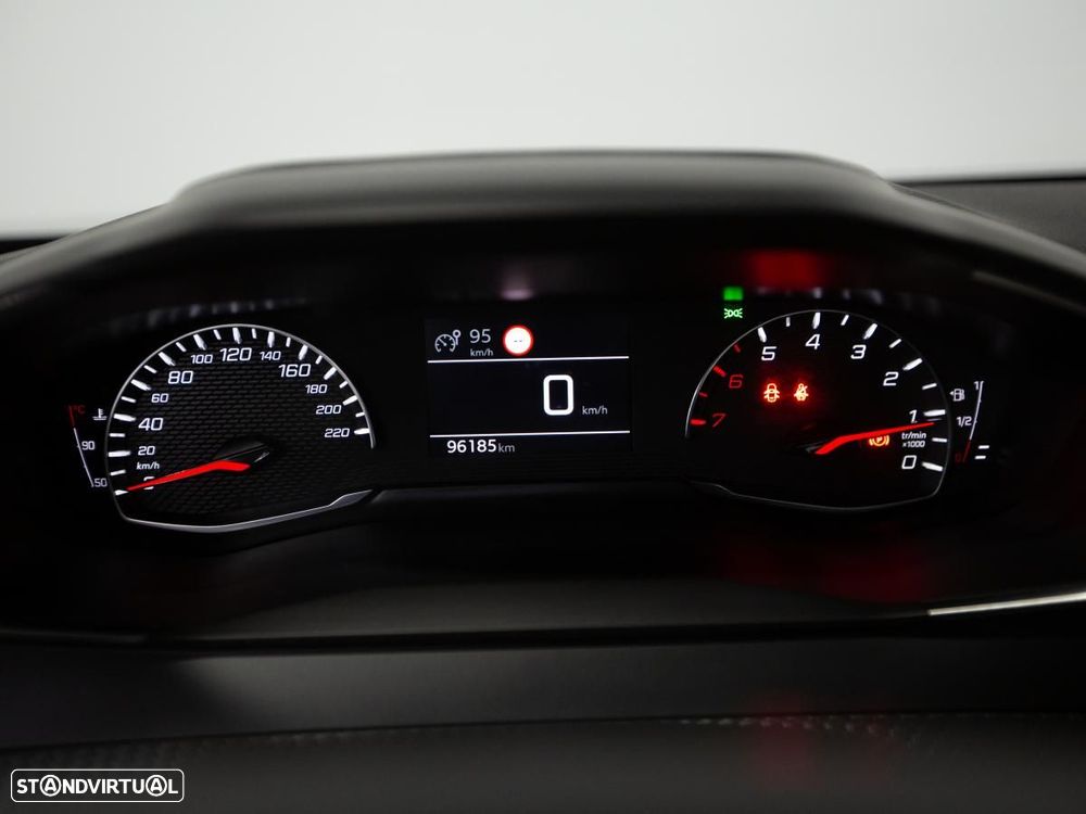 Peugeot 2008 1.2 PureTech Active Pack - 14